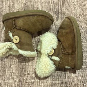Toddler Ugg Bailey Button‎ Boots